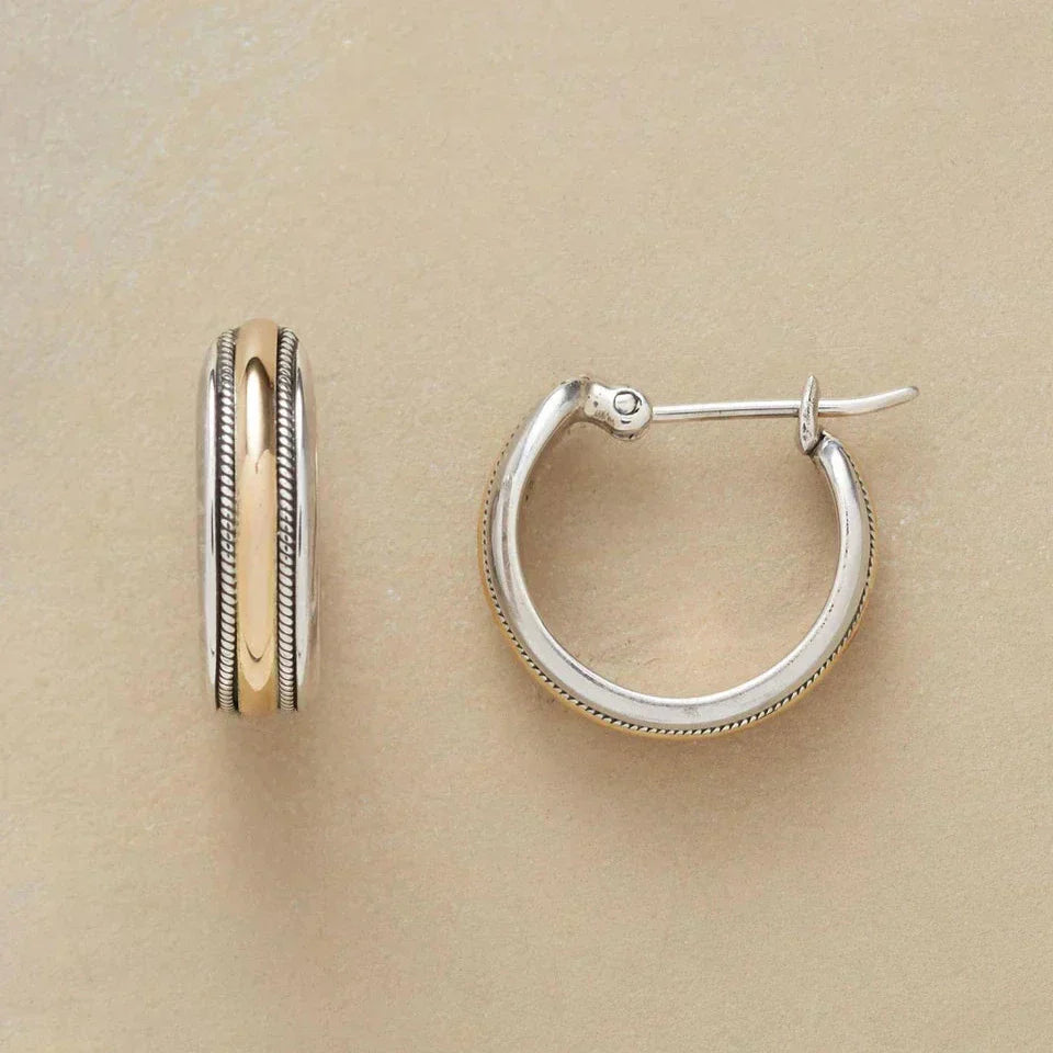 Boucles d'oreilles créoles en argent avec ligne dorée vintage
