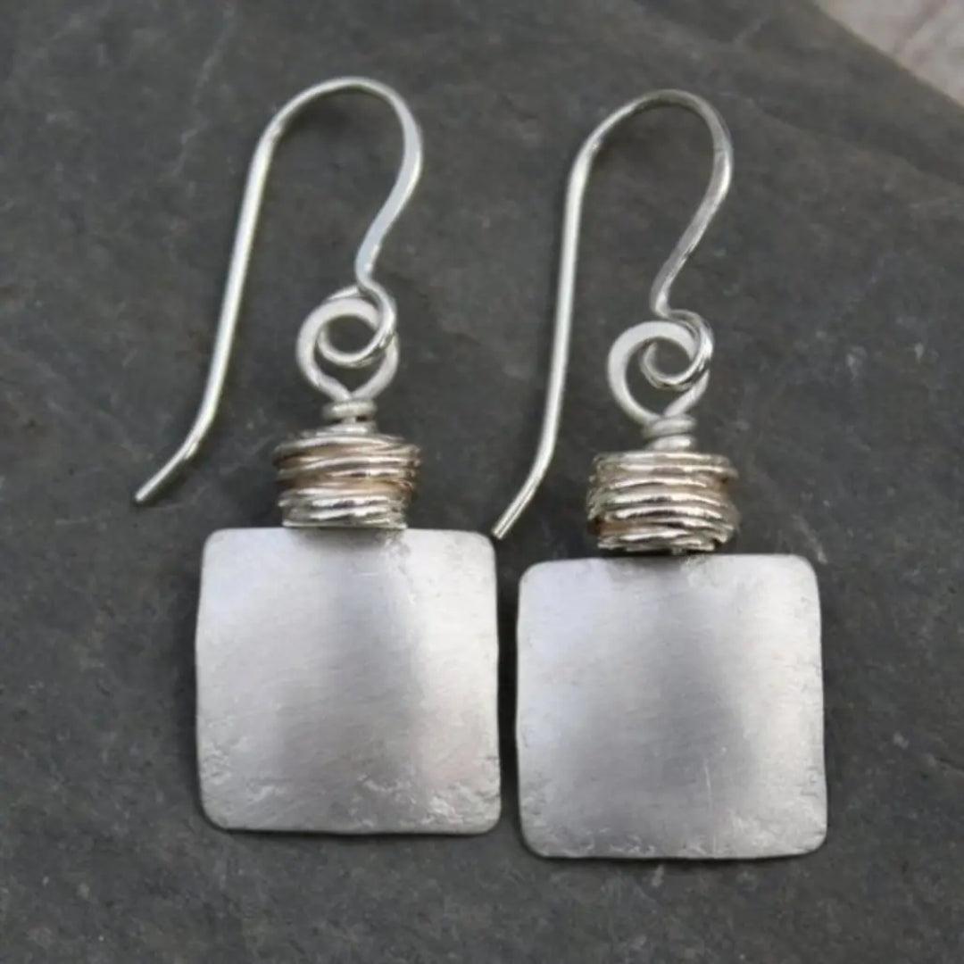 Boucles d'oreilles carrées en argent vintage