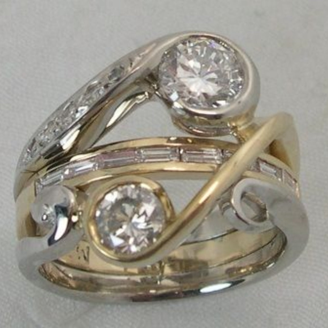 Bague Vintage en Zirconia Incrustée en Or et Argent