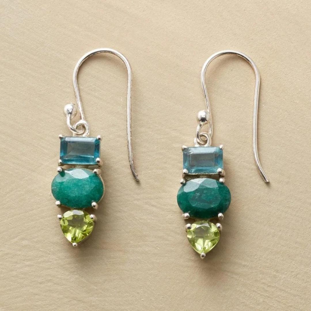 Boucles d'oreilles en argent avec pierre verte vintage