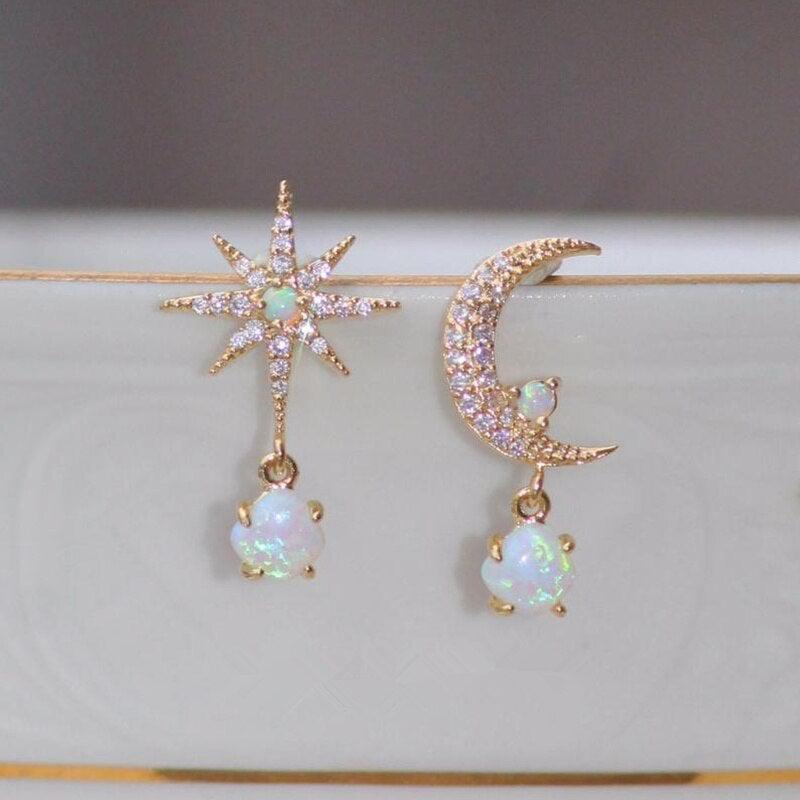 Offre : Boucles d'oreilles Lune et Étoile en Or et Opale