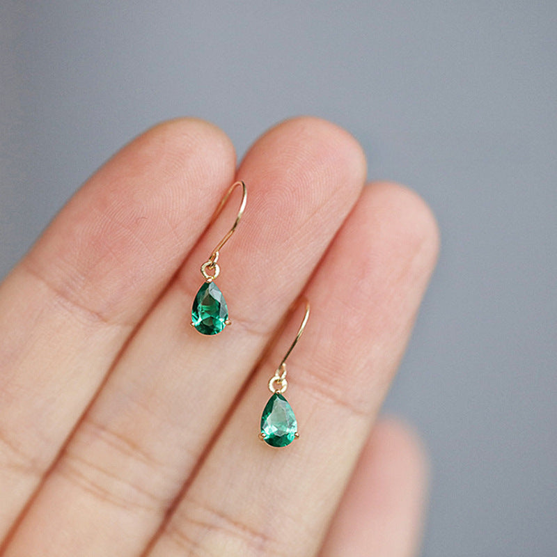 Boucles d'oreilles goutte d'eau en or et émeraude