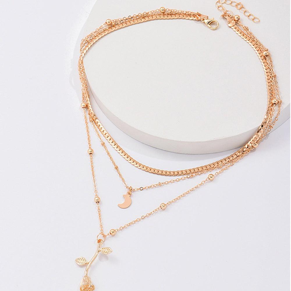 Collier Pendentif Rose Dorée