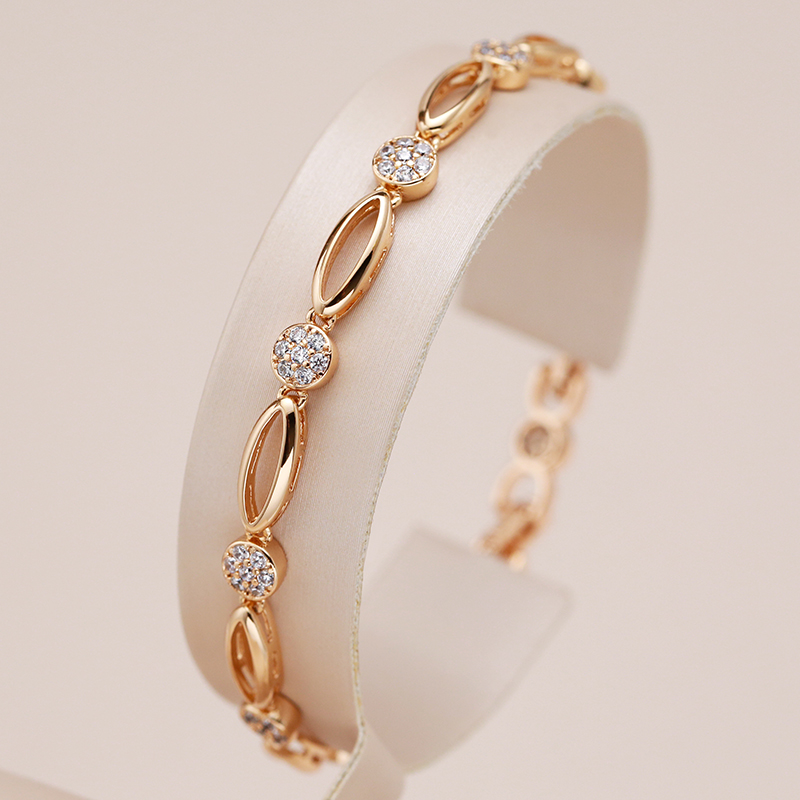 Bracelet en zirconia plaqué or élégant