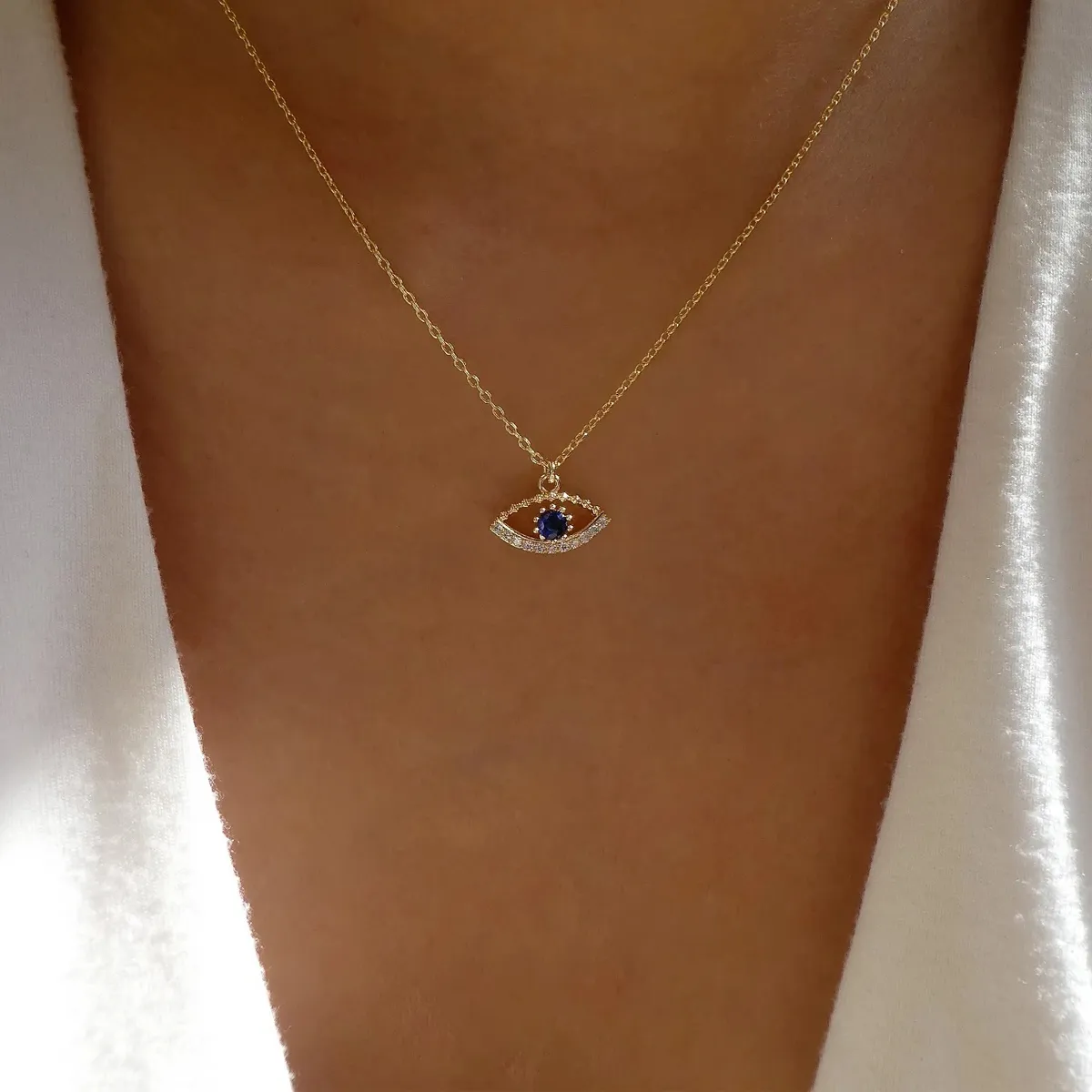 Collier Nazar Plaqué Or avec Zircons
