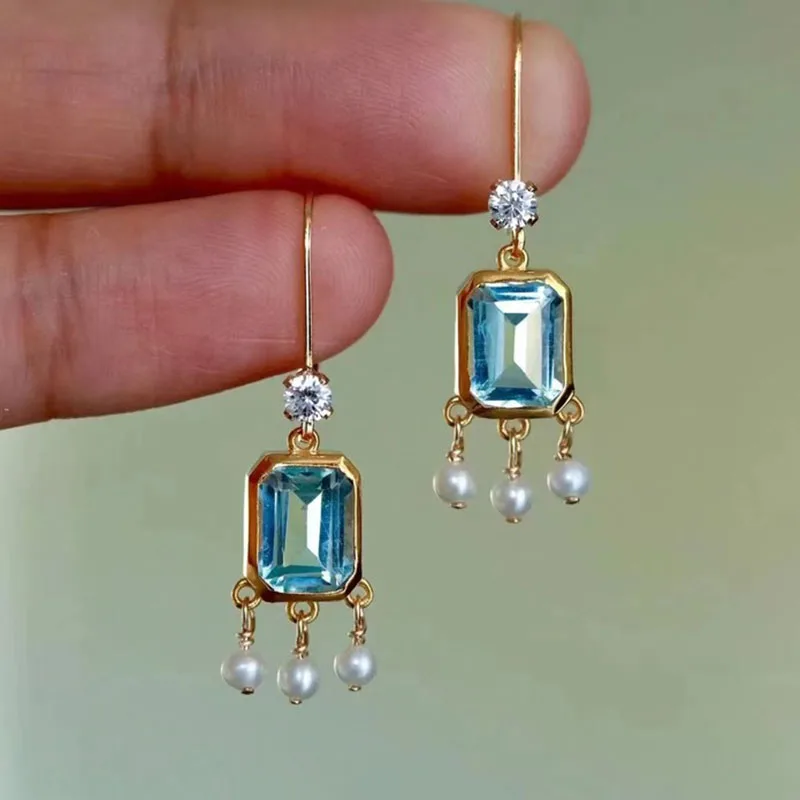 Boucles d'oreilles vintage en cristal bleu
