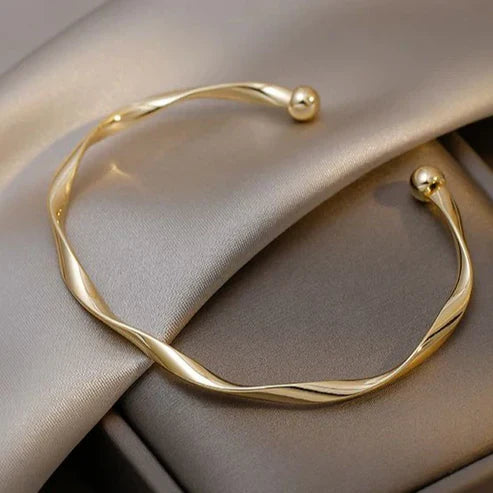 Bracelet Ouvert Élégant en Or