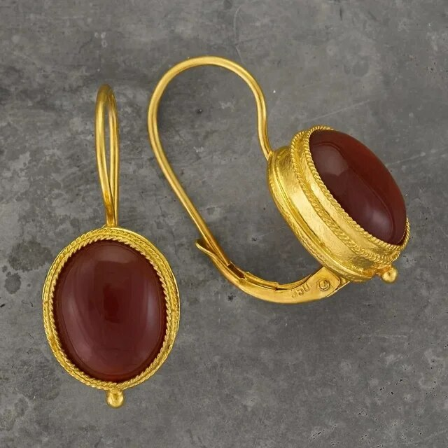 Boucles d'oreilles vintage rouges en or