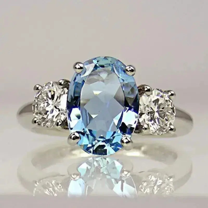 Bague avec cristal de diamant bleu en argent