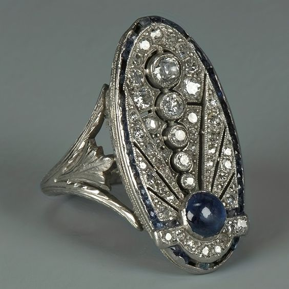 Bague Ovale Vintage Brillante