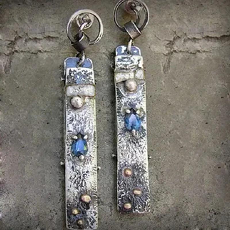 Boucles d'oreilles faites à la main en pierre bleue