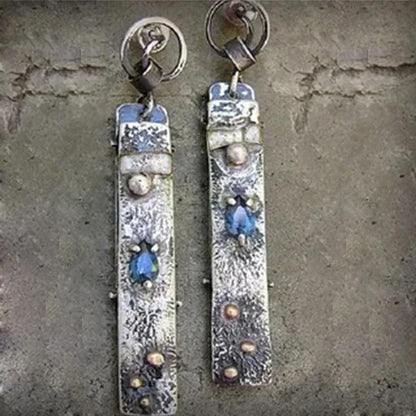 Boucles d'oreilles faites à la main en pierre bleue