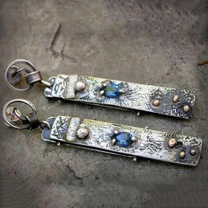 Boucles d'oreilles faites à la main en pierre bleue