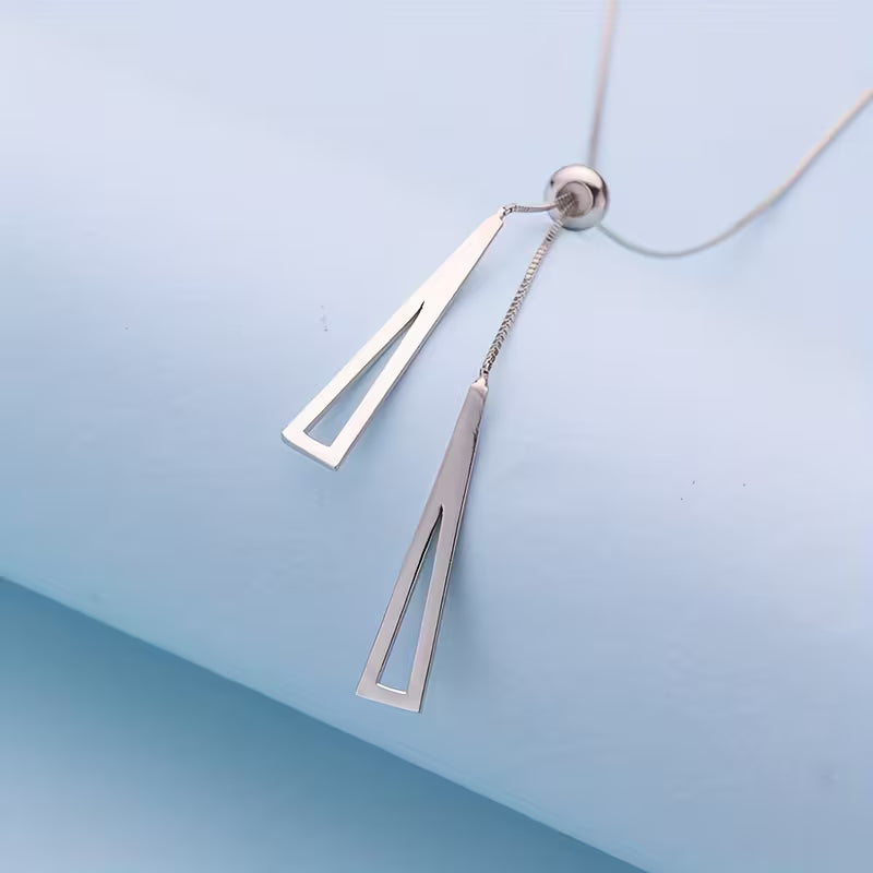 Collier d'Élégance Lasso Gracieux
