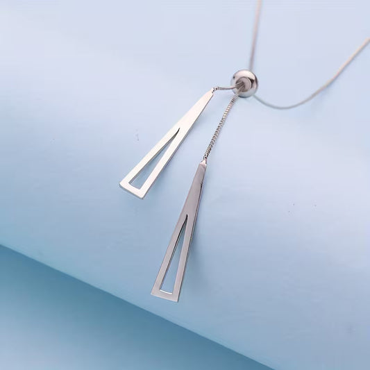 Collier d'Élégance Lasso Gracieux