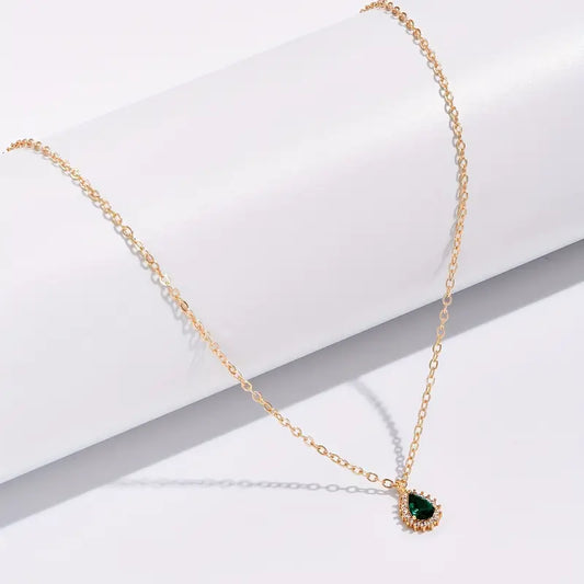 Collier en goutte d'eau en or et émeraude