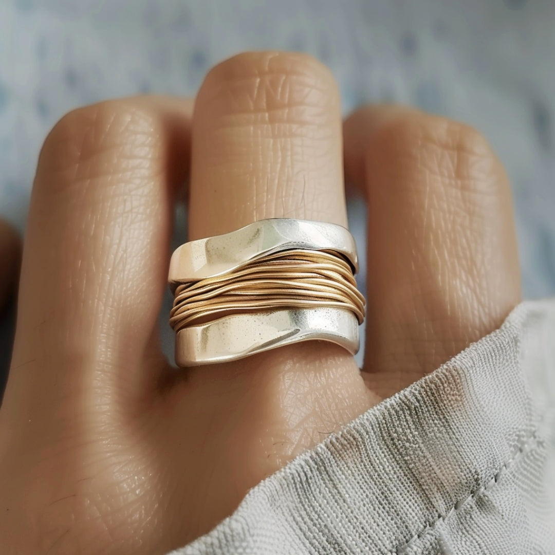 Bague Enveloppée en Argent et Or
