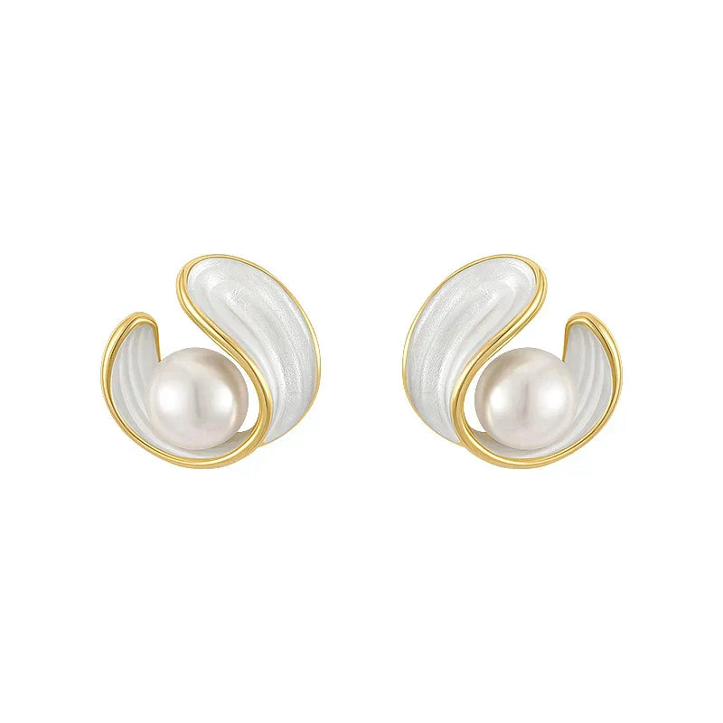 Boucles d'oreilles en perles dorées en spirale