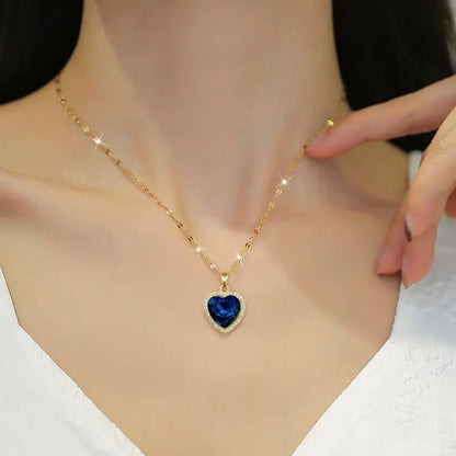 Collier Cœur en Saphir Doré