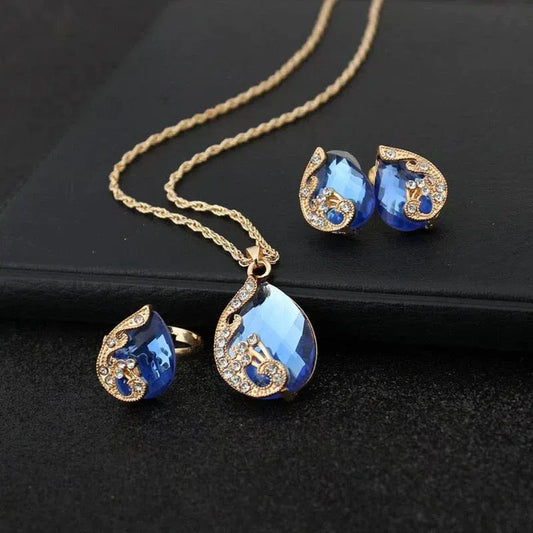 Collier en Cristal Bleu + Ensemble de Boucles d'Oreilles en Cristal Bleu en Or