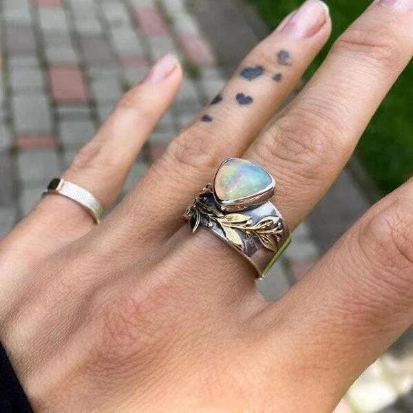 Bague Opale Géométrique Feuille