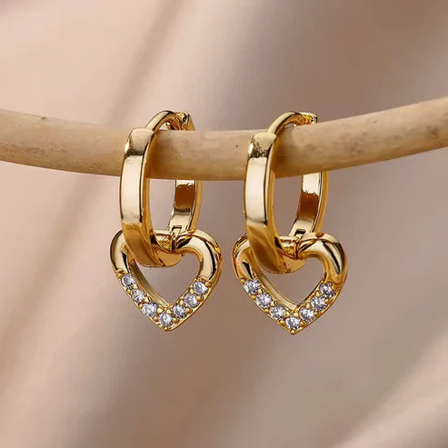 Boucles d'oreilles en cœur doré brillant