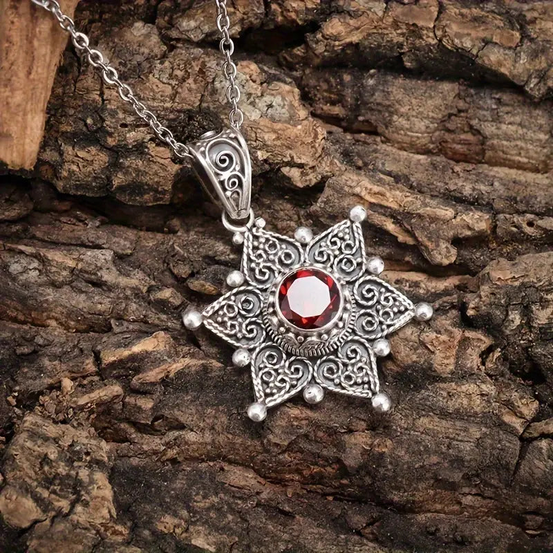 Collier Pendentif Étoile en Rubis Argent
