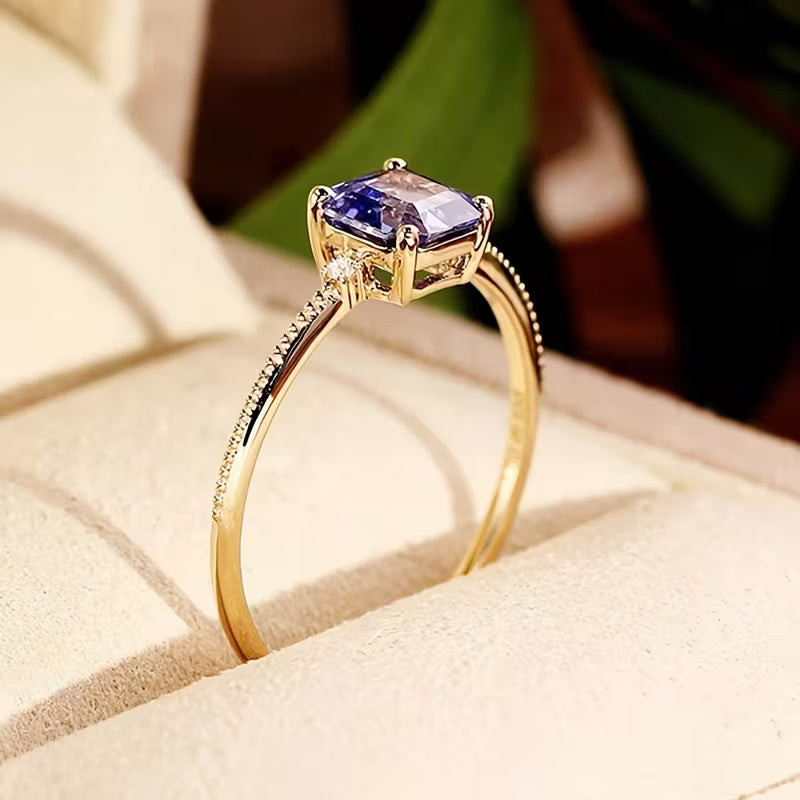 Bague Solitaire en Or et Améthyste