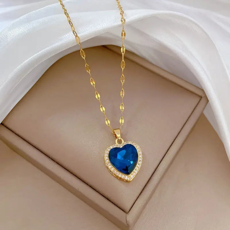 Collier Cœur en Saphir Doré
