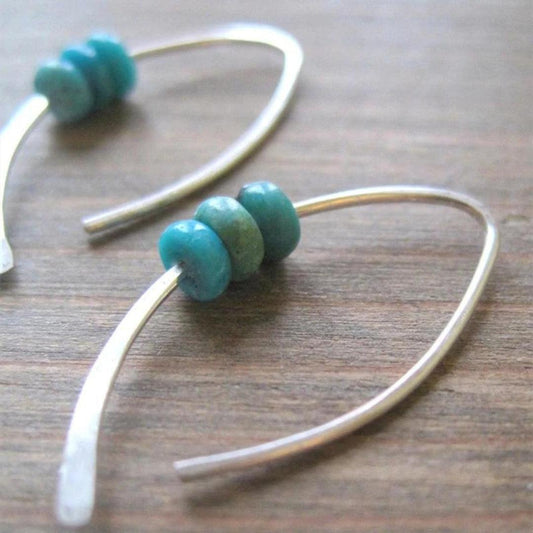 Boucles d'oreilles Wavy Boho avec pierres turquoise en argent sterling