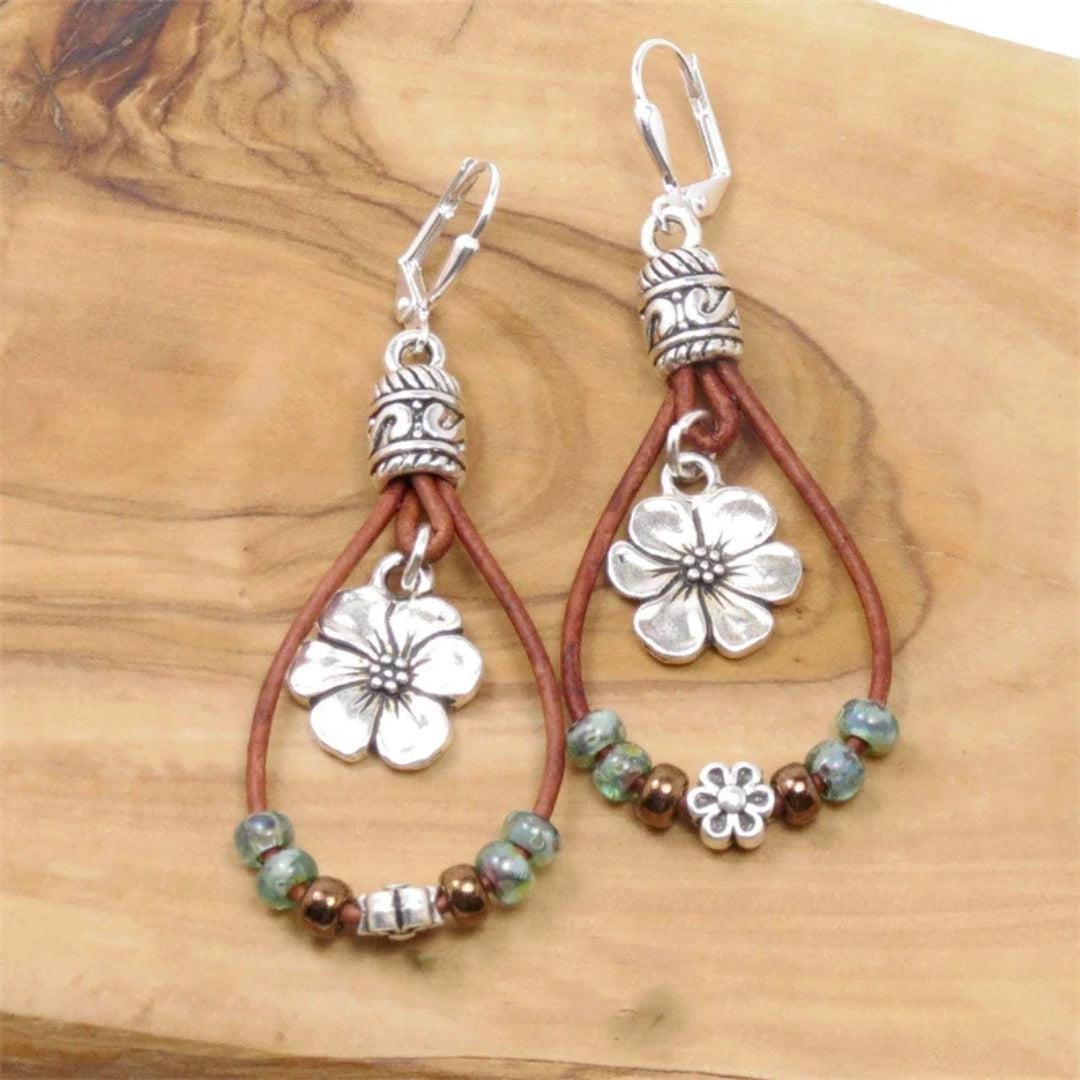 Boucles d'oreilles en cuir floral vintage