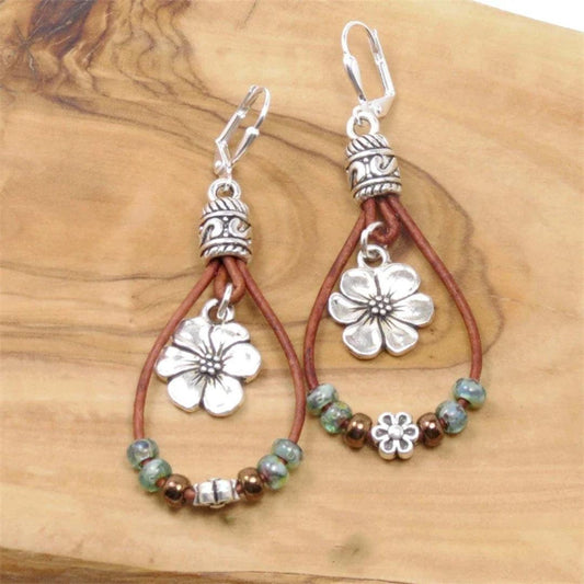 Boucles d'oreilles en cuir floral vintage