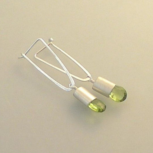 Boucles d'oreilles en cristal olive vintage
