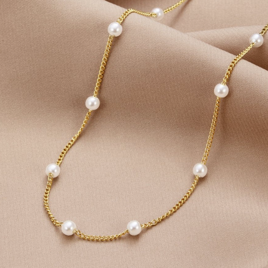 Collier en perles d'eau douce en or