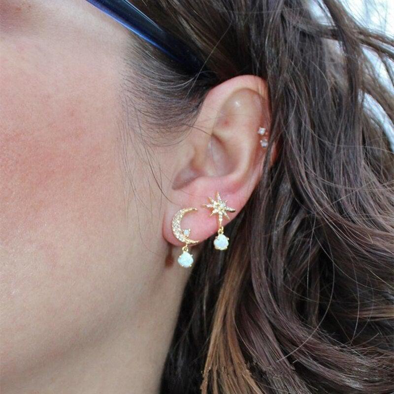 Offre : Boucles d'oreilles Lune et Étoile en Or et Opale