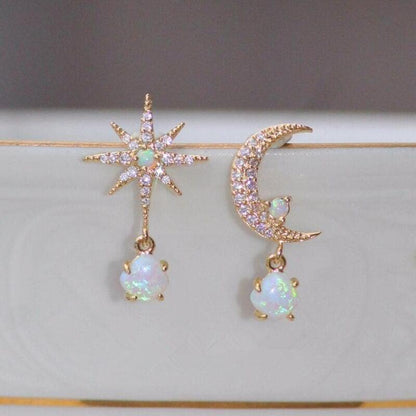 Boucles d'oreilles Lune et Étoile en Or et Opale