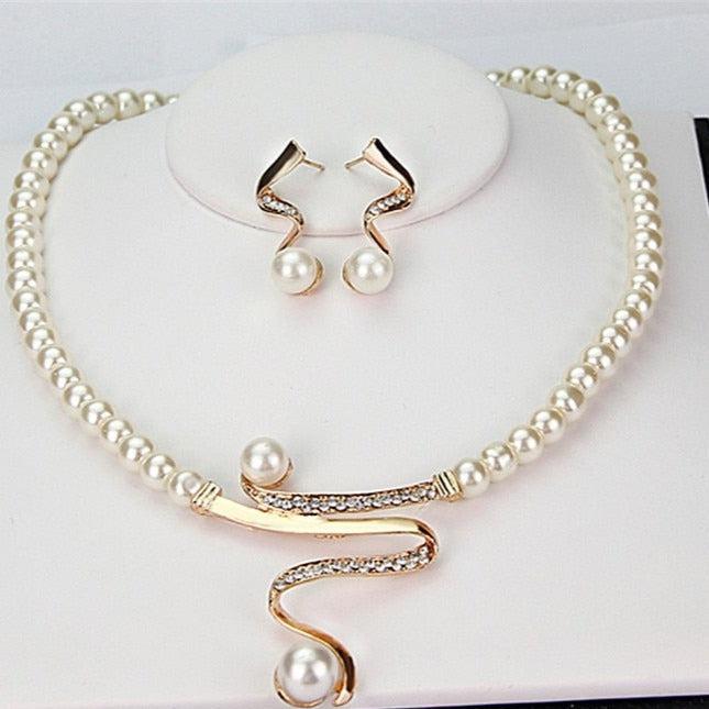 Collier en Perles Naturelles + Ensemble de Boucles d'Oreilles