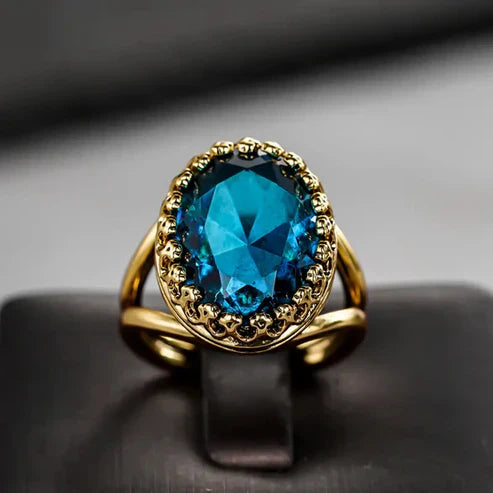 Bague en Saphir Bleu Doré