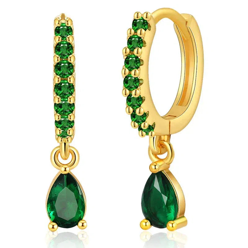 Boucles d'oreilles en zirconium avec émeraude en or