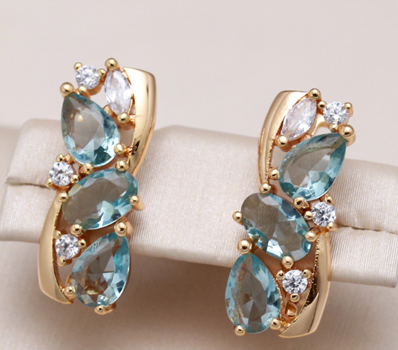 Boucles d'oreilles en cristal turquoise en or