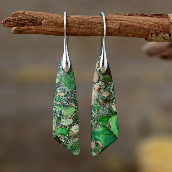 Boucles d'oreilles en Pierre de l'Empereur Bohémien