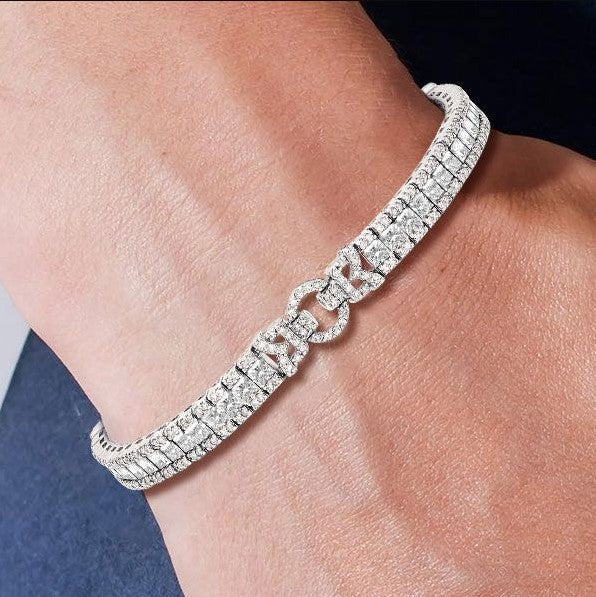 Offre 1+1 : Collier élégant brillant avec perles en argent + Bracelet en saphir blanc taille émeraude