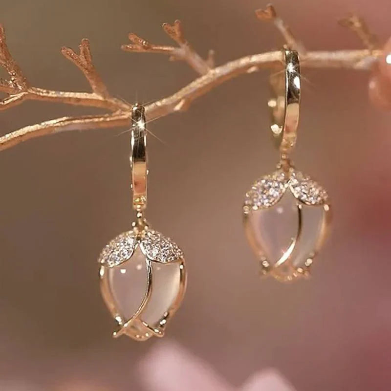 Boucles d'oreilles Zirconia Tulipe Blanche Vintage