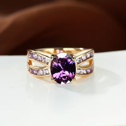 Bague à bande fendue en or et améthyste