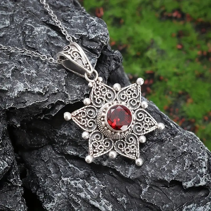Collier Pendentif Étoile en Rubis Argent