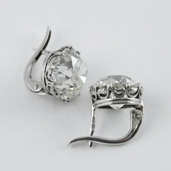 Boucles d'oreilles en argent avec zirconium vintage