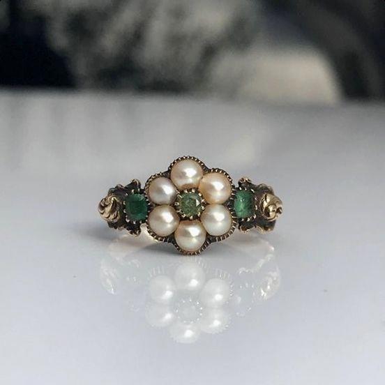 Bague Fleur Vintage Verte en Perles