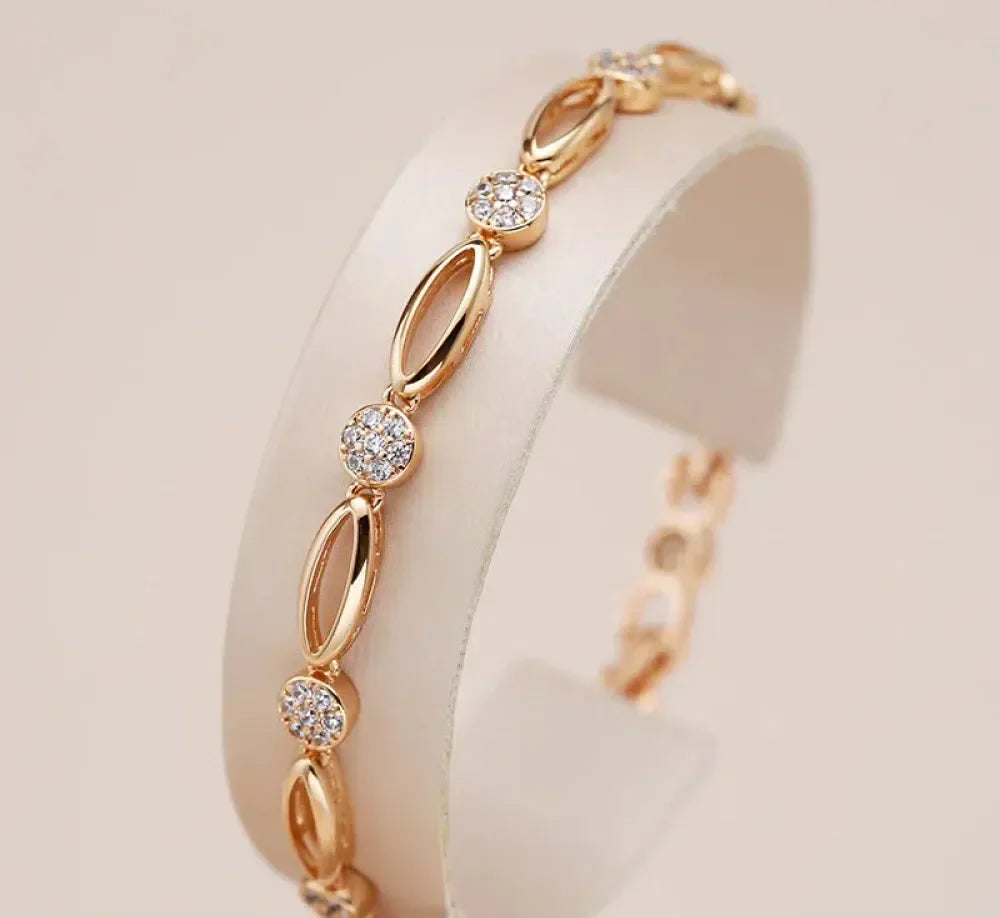 Bracelet élégant en zirconia doré
