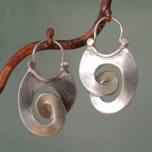 Boucles d'oreilles en argent vintage à forme irrégulière