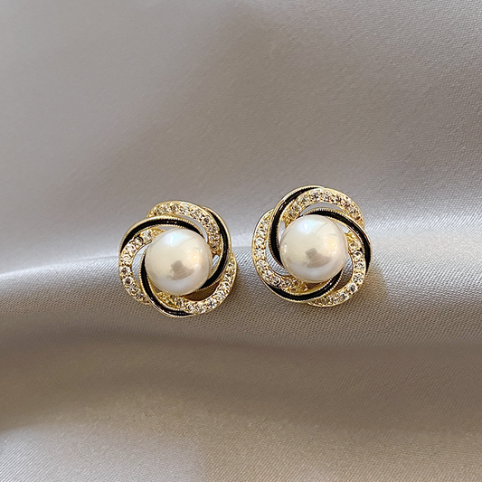 Boucles d'oreilles en boule dorée brillante